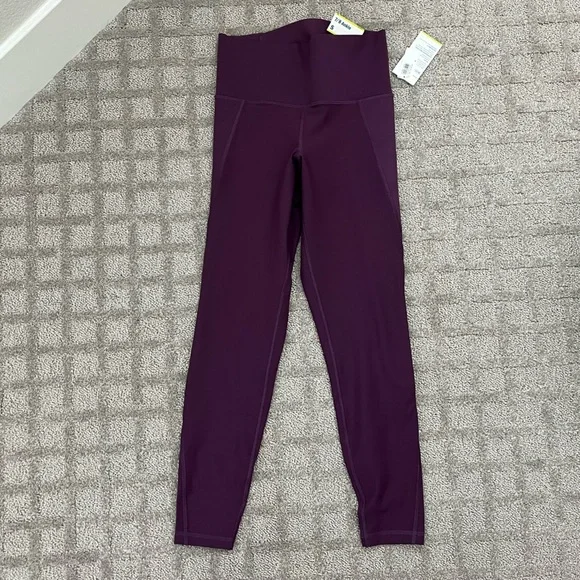 Old Navy Deep Purple active leggings - Picture 4 of 7